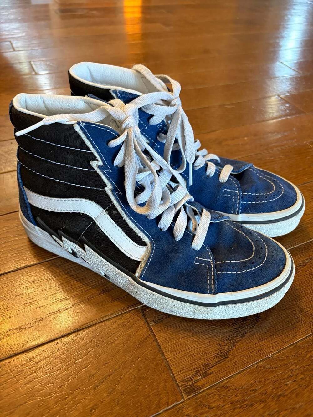 Vans Sk8-Hi Bolt True Blue Size 5.0 Men's Skate Shoes or women’s 6.5